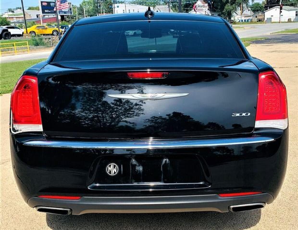 2015 CHRYSLER 300
