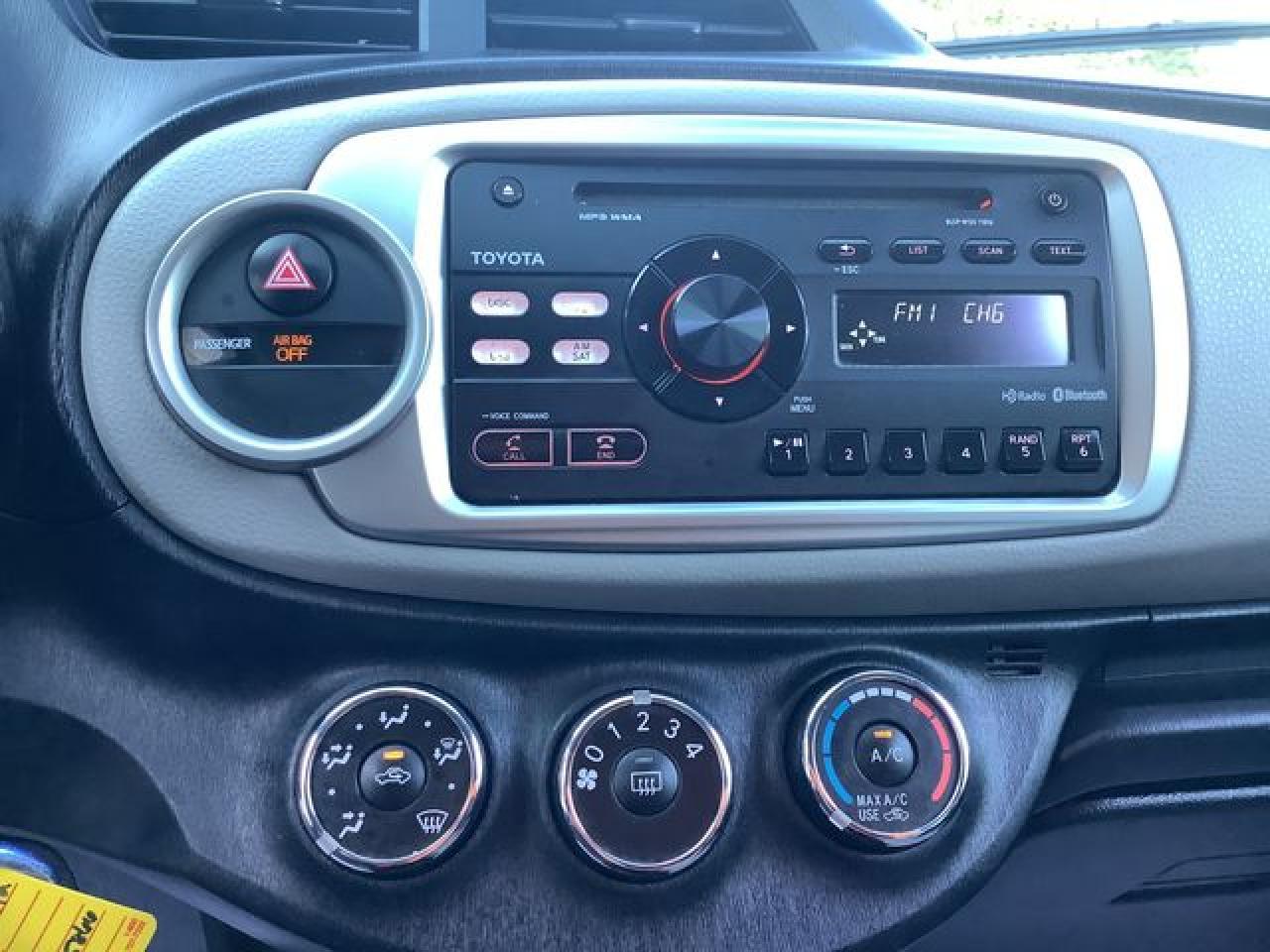 2012 TOYOTA YARIS