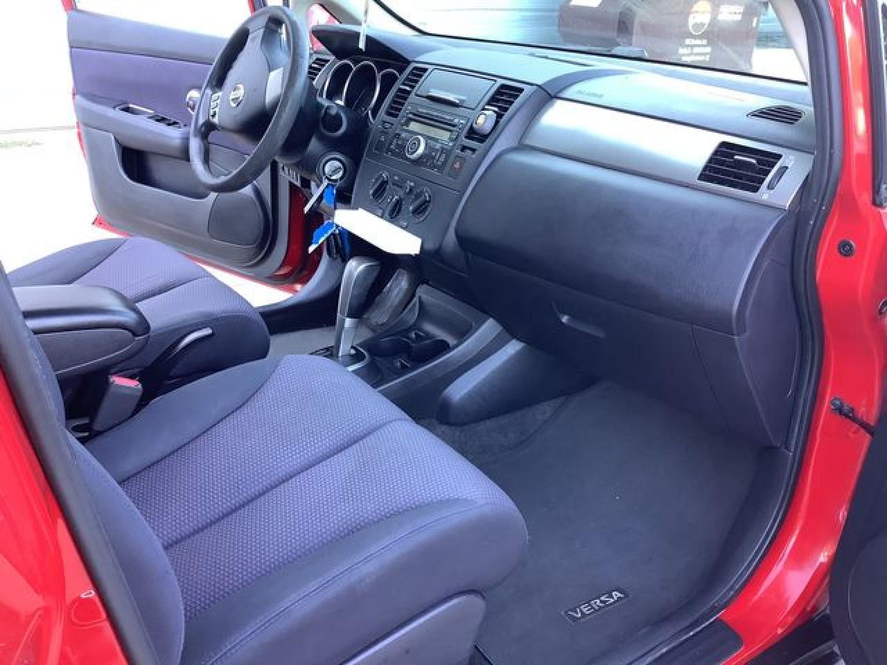 2008 NISSAN VERSA