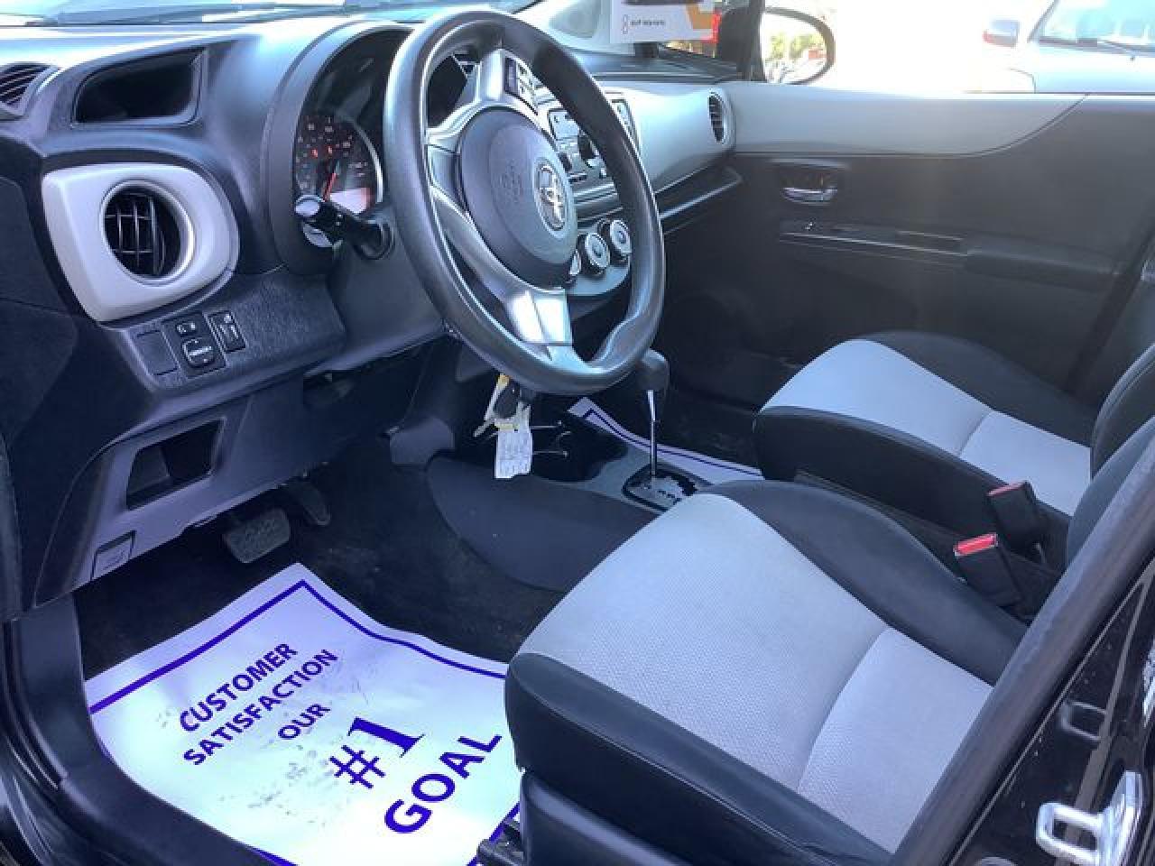 2012 TOYOTA YARIS