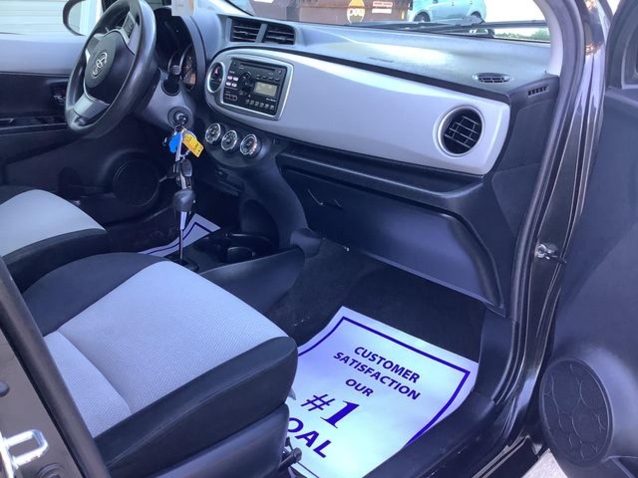 2012 TOYOTA YARIS
