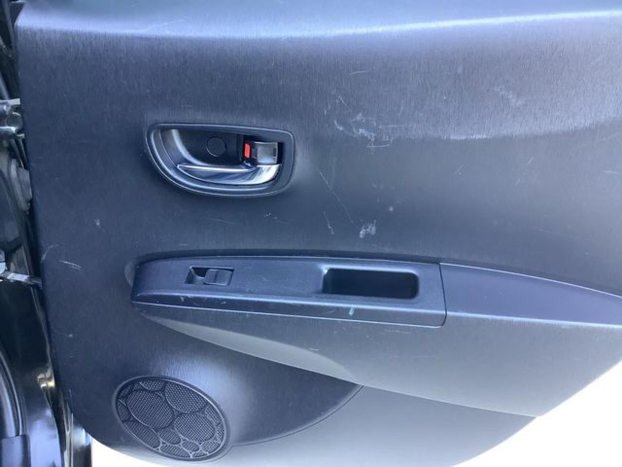 2012 TOYOTA YARIS