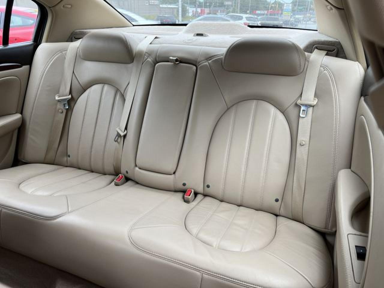 2009 BUICK Lucerne