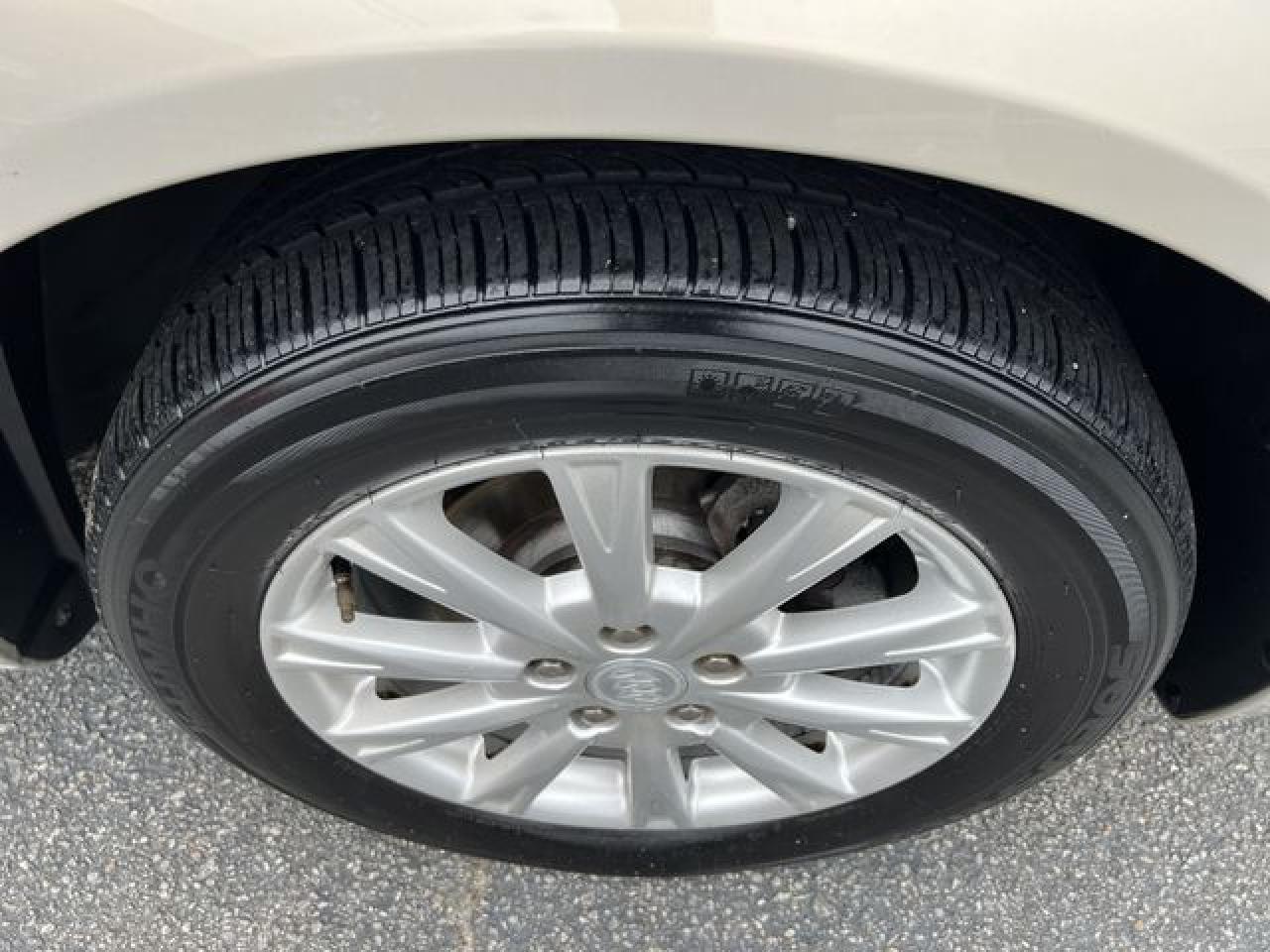 2009 BUICK Lucerne