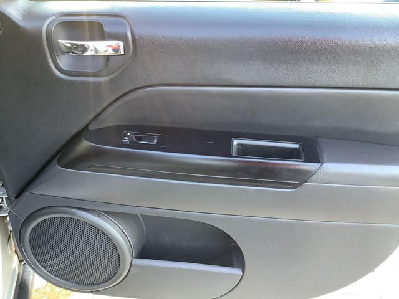 2011 JEEP Compass