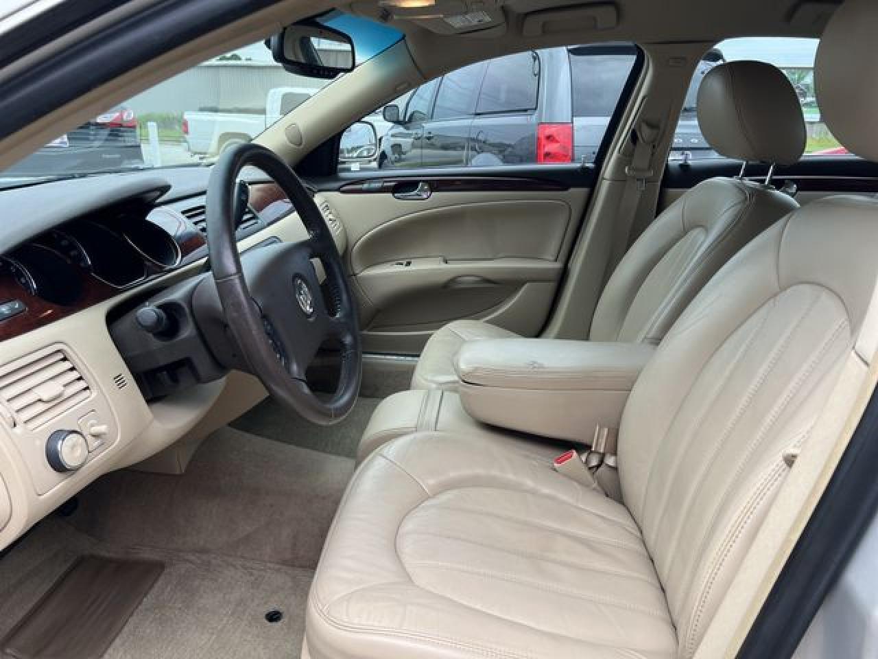 2009 BUICK Lucerne