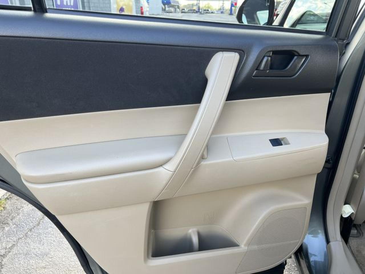 2008 TOYOTA HIGHLANDER