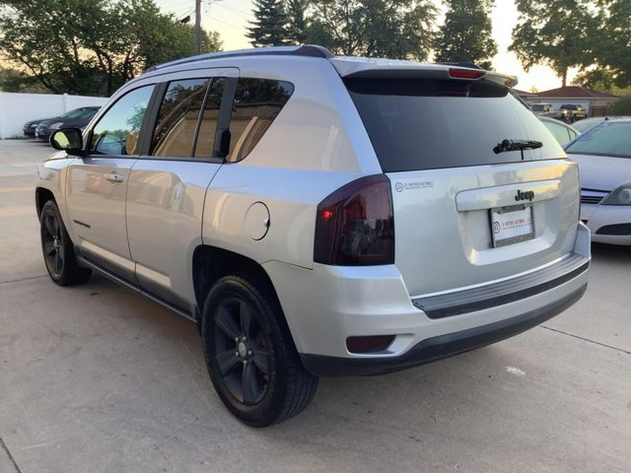 2011 JEEP Compass
