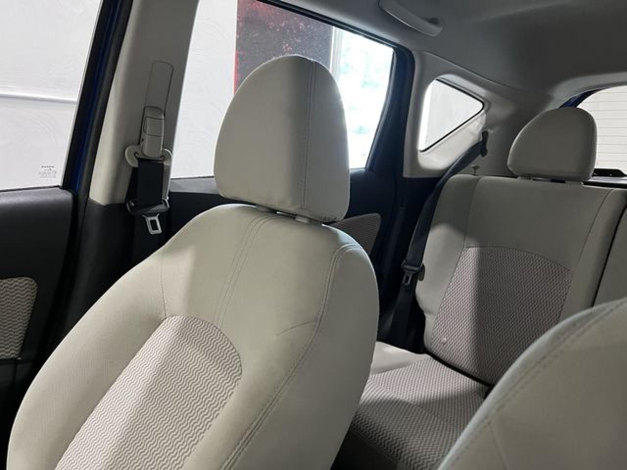 2015 NISSAN Versa Note