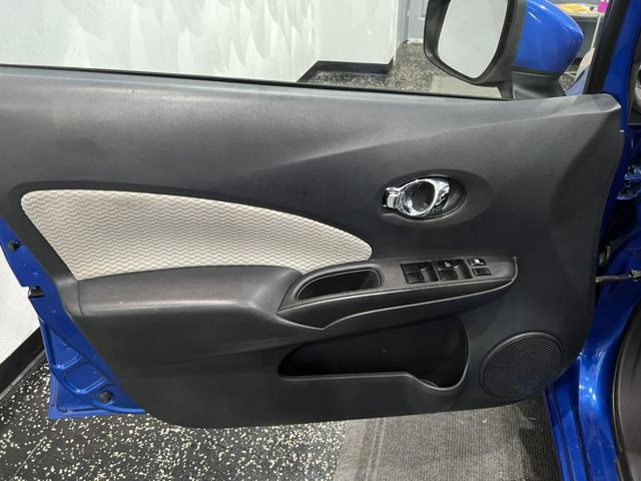 2015 NISSAN Versa Note