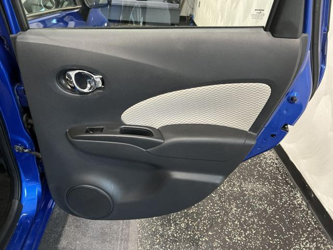 2015 NISSAN Versa Note