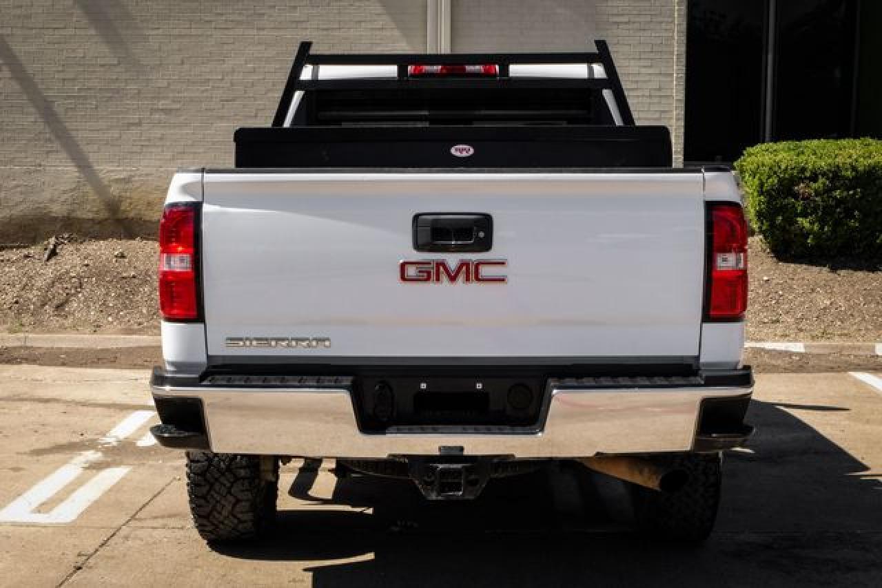 2017 GMC Sierra
