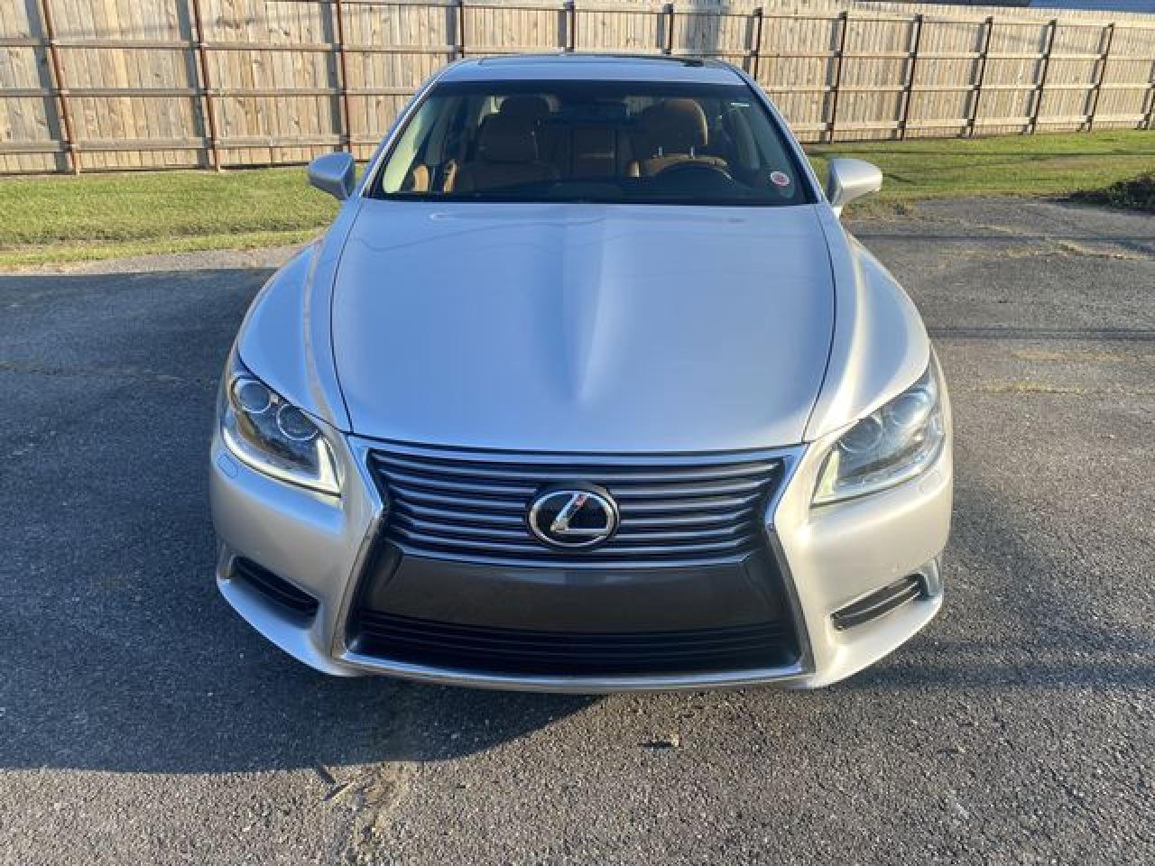 2013 LEXUS LS 460