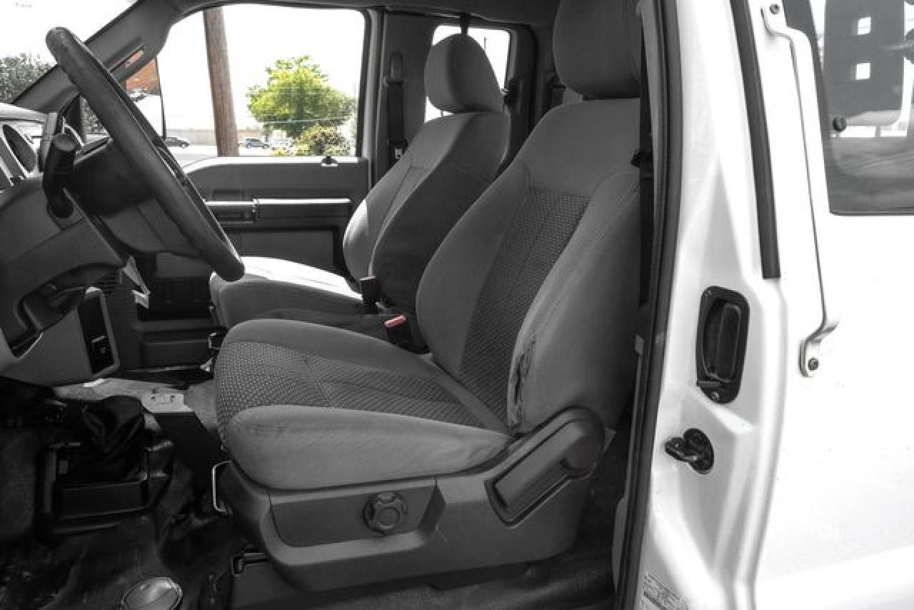 2017 FORD F-650