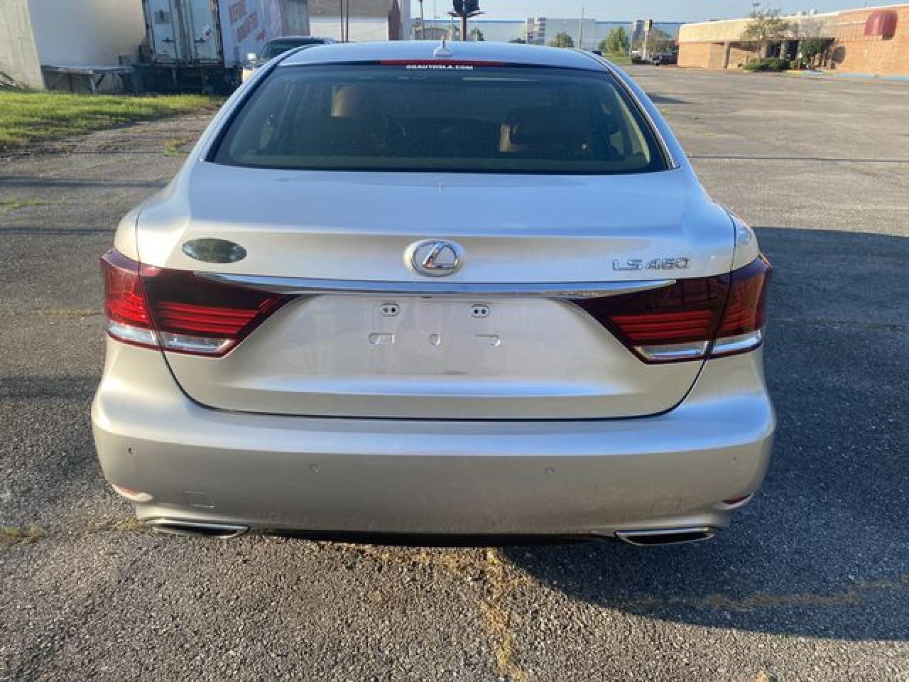 2013 LEXUS LS 460
