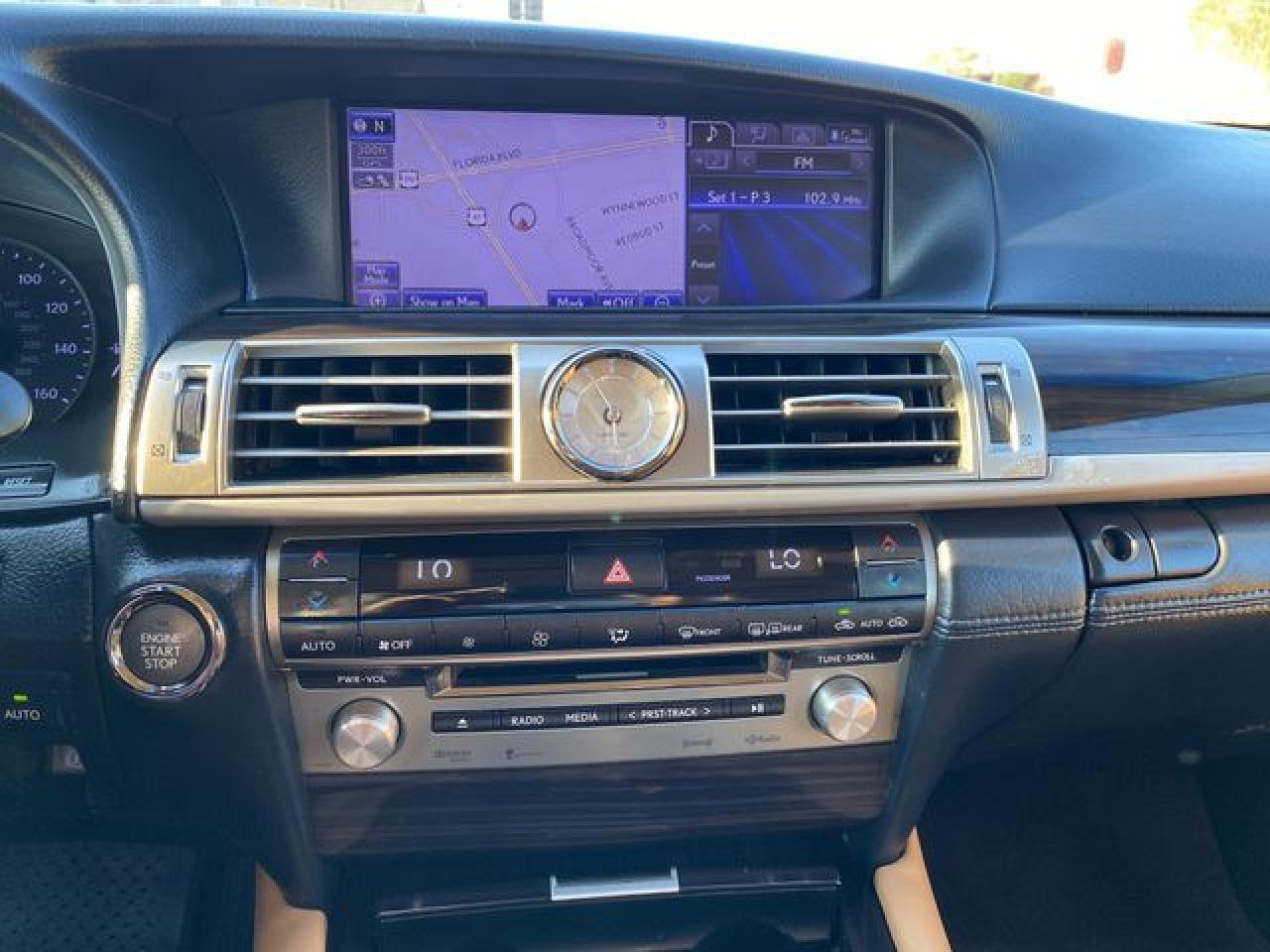 2013 LEXUS LS 460
