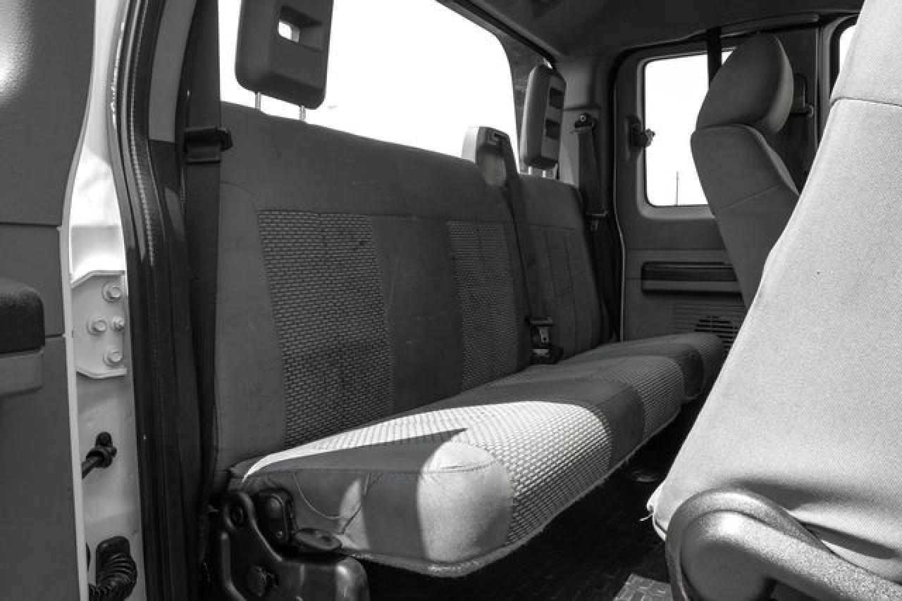 2017 FORD F-650