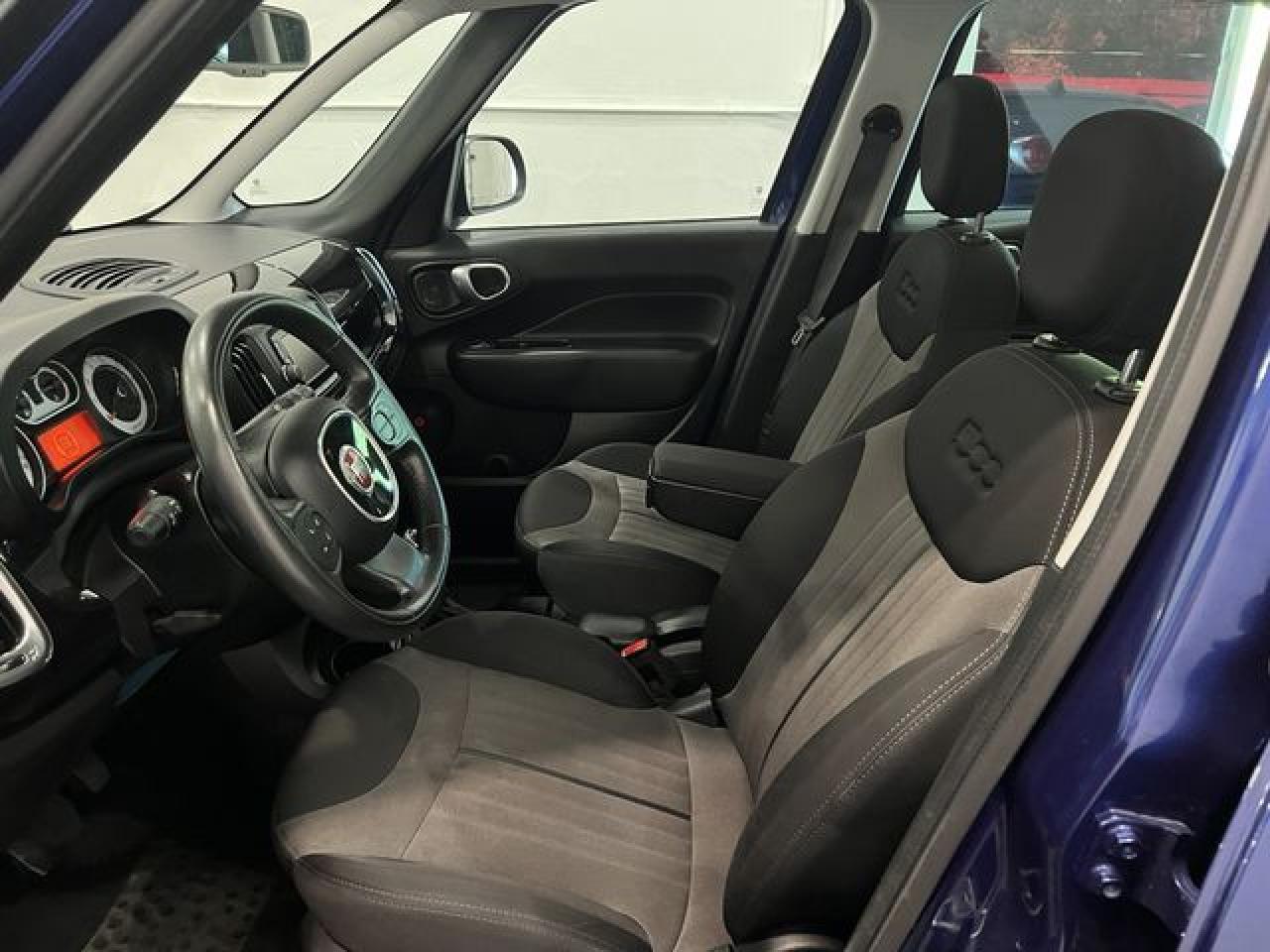 2016 FIAT 500L