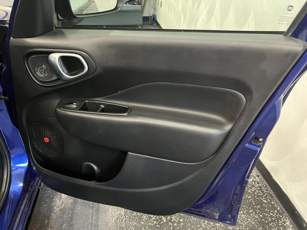 2016 FIAT 500L
