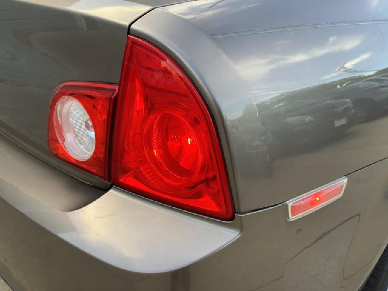 2011 CHEVROLET MALIBU