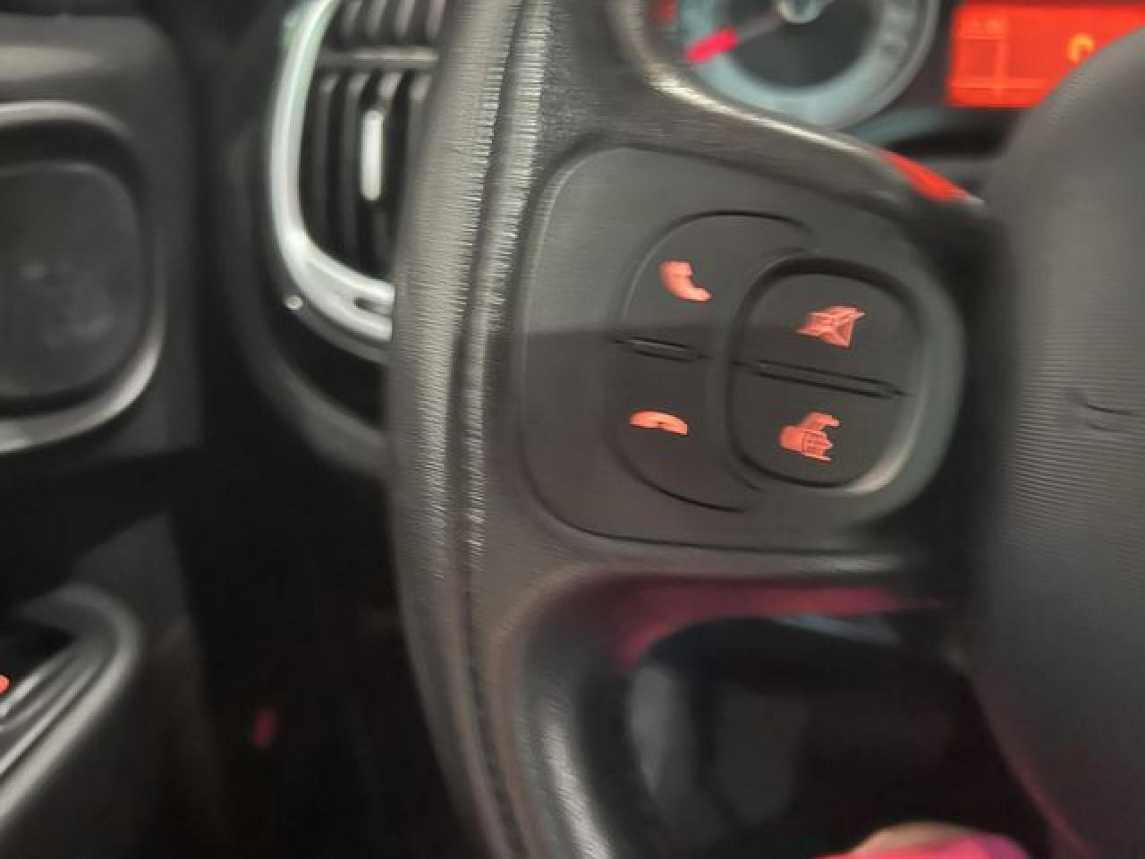 2016 FIAT 500L