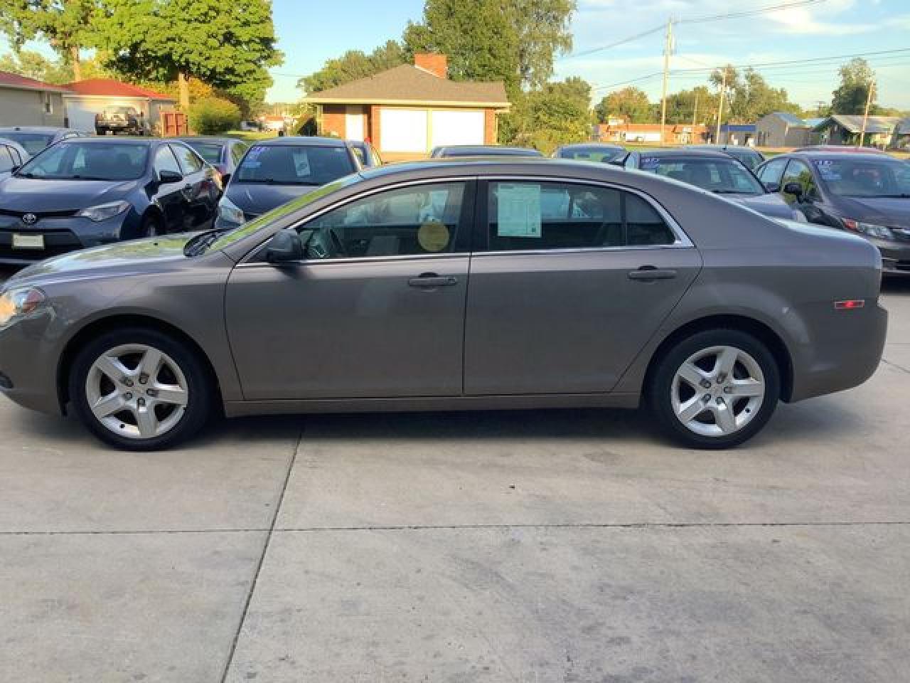 2011 CHEVROLET MALIBU