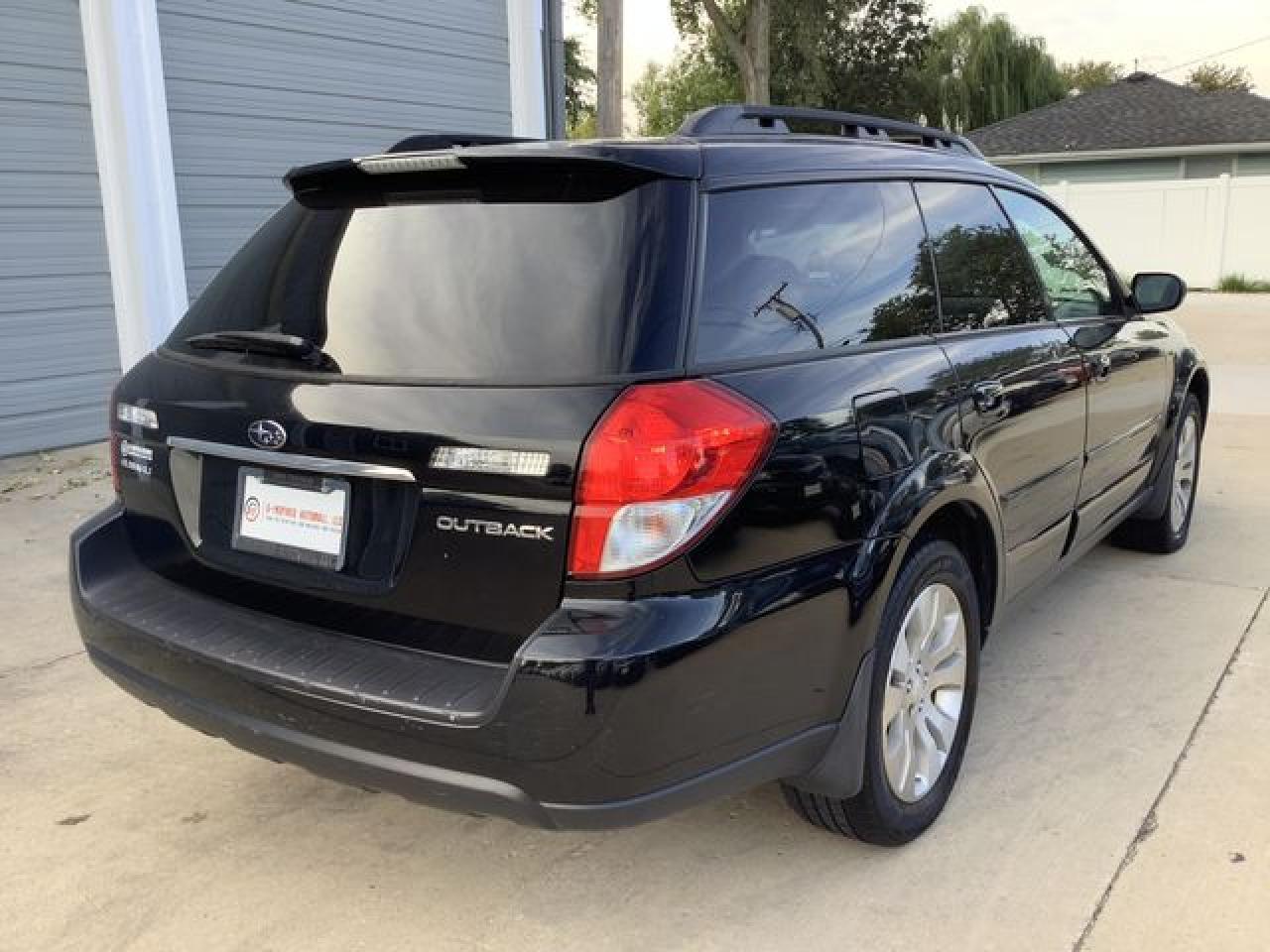 2009 SUBARU Outback