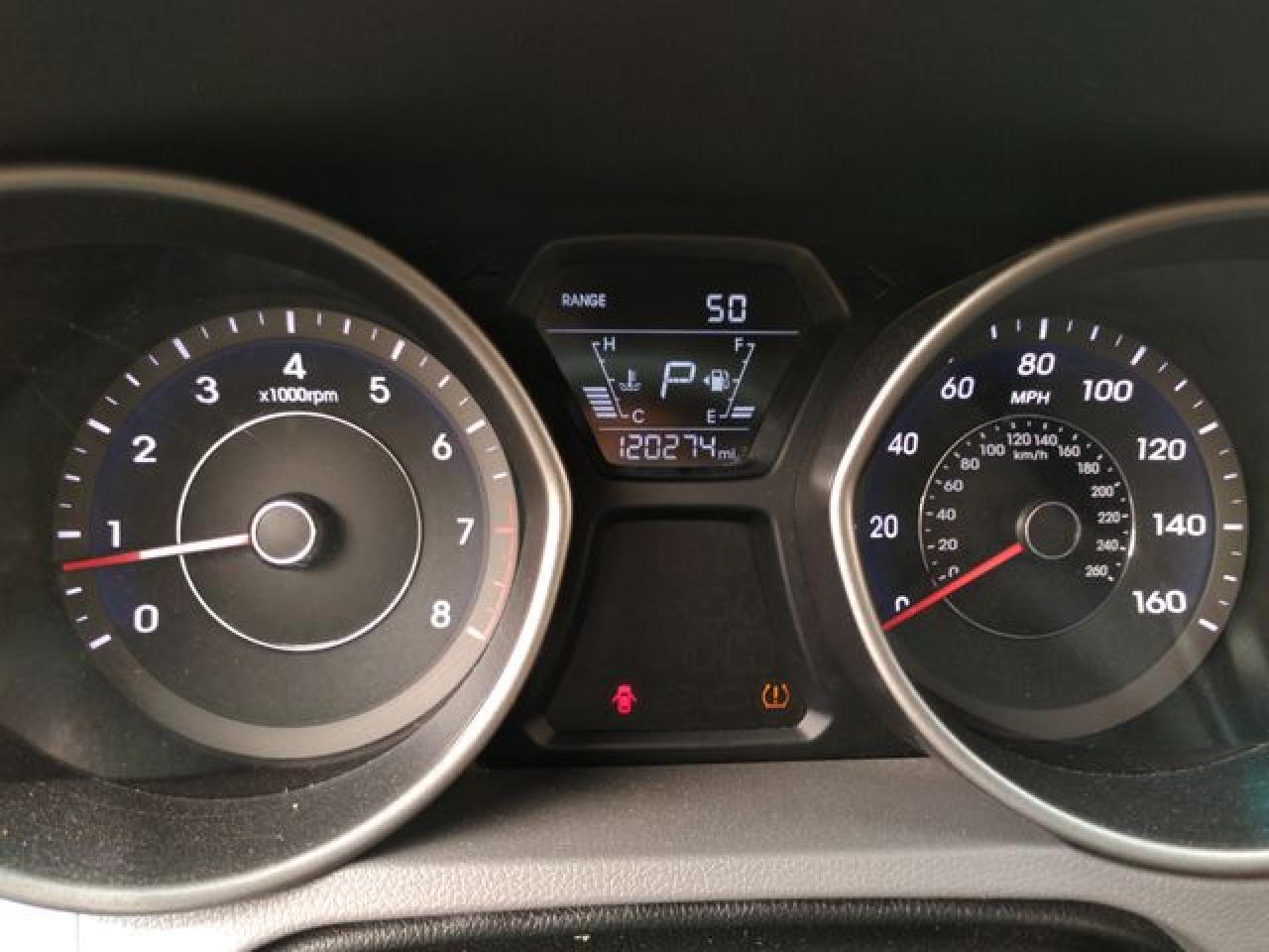 2016 HYUNDAI ELANTRA