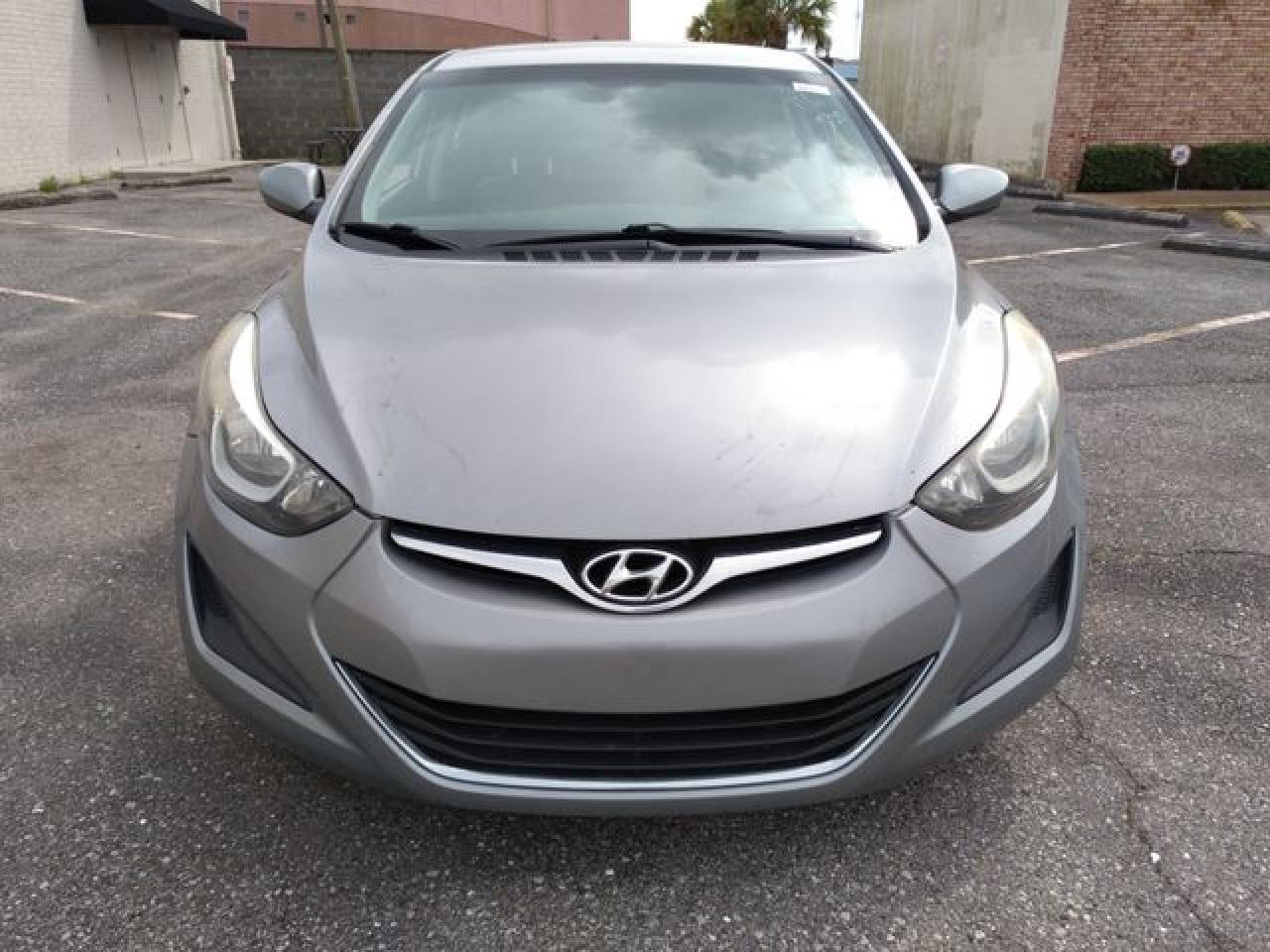 2016 HYUNDAI ELANTRA