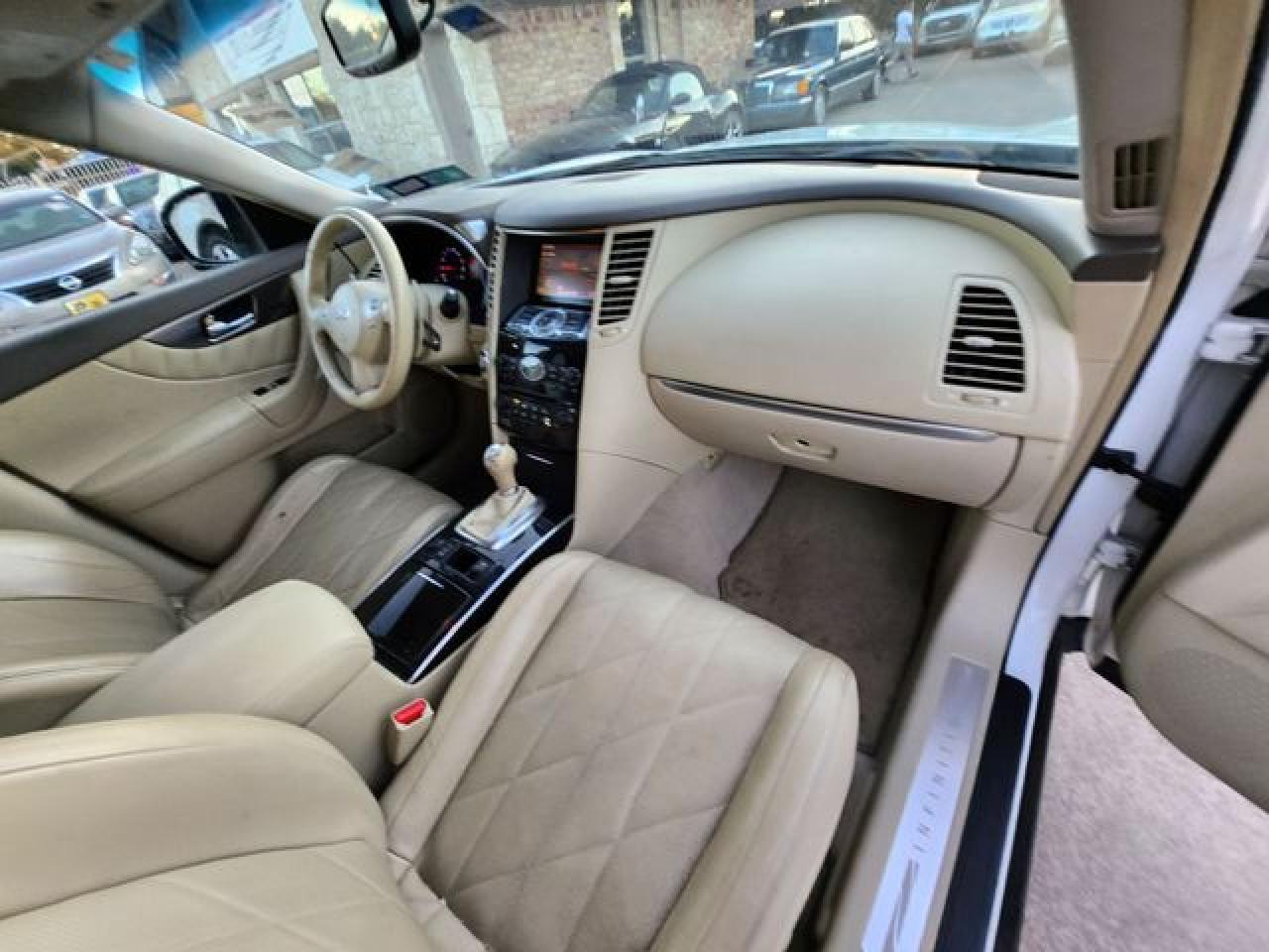 2009 INFINITI FX35