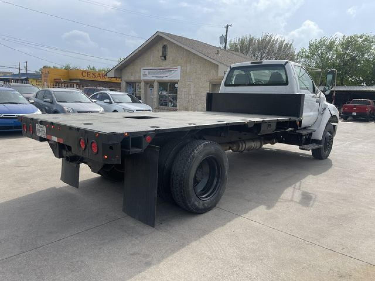 2010 FORD F-750