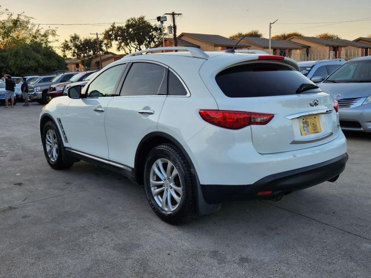 2009 INFINITI FX35