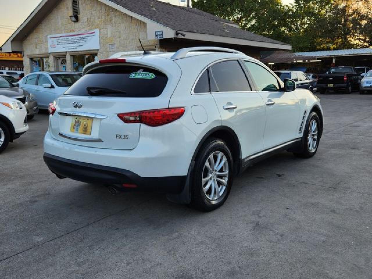 2009 INFINITI FX35