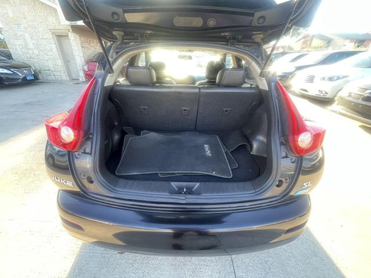 2012 NISSAN Juke
