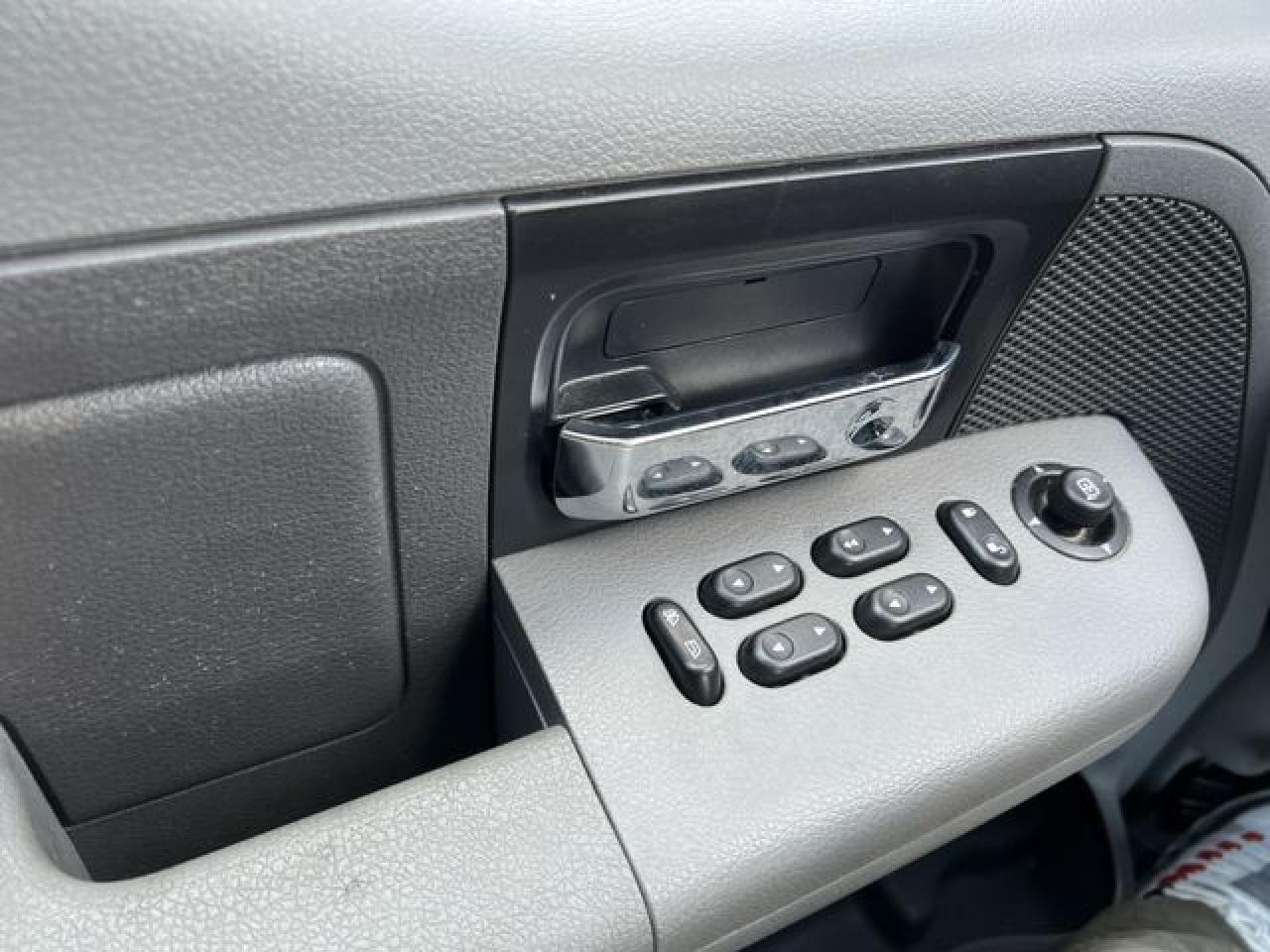 2006 FORD F-150 Lightning