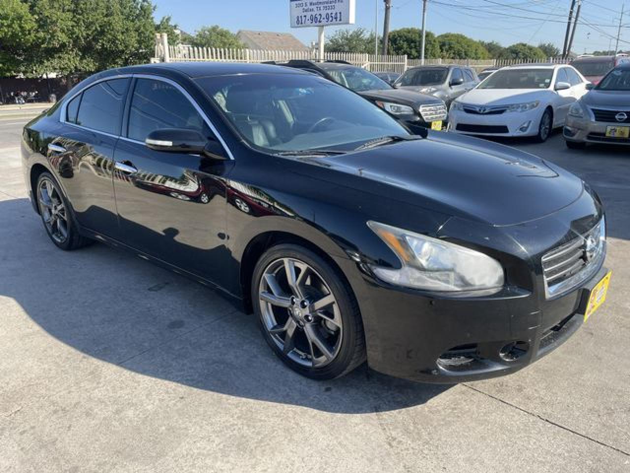 2013 NISSAN Maxima
