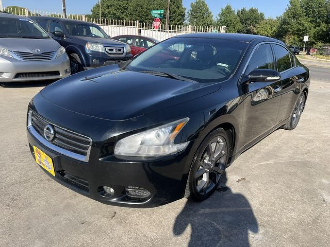 2013 NISSAN Maxima