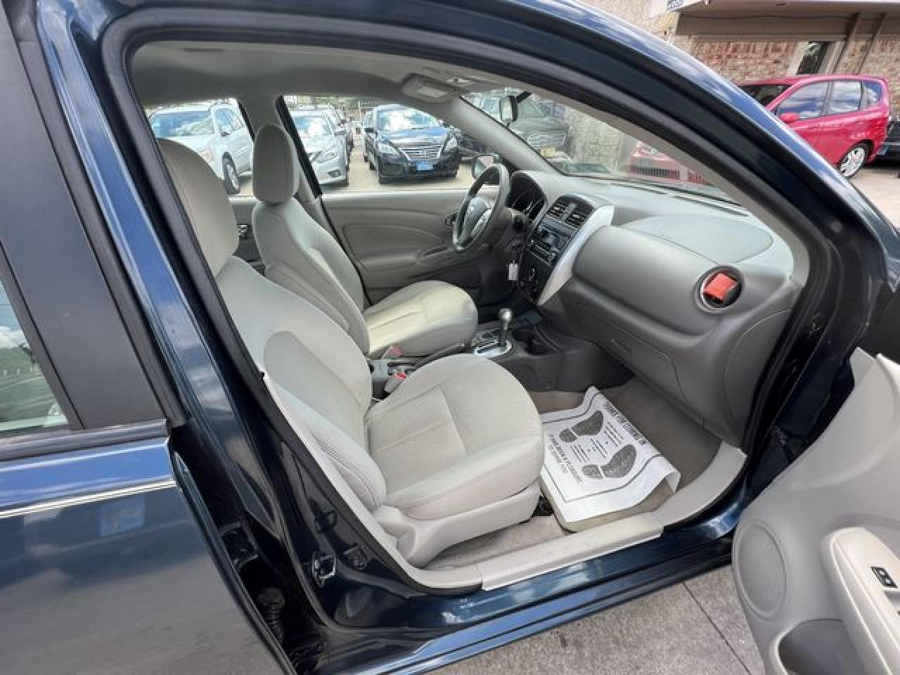 2015 NISSAN VERSA