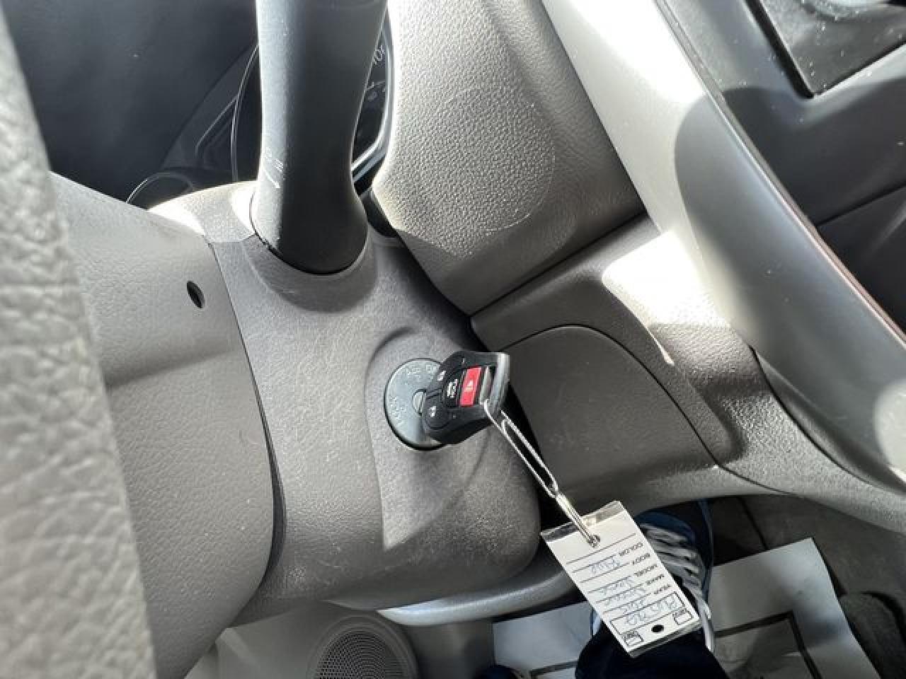 2015 NISSAN VERSA
