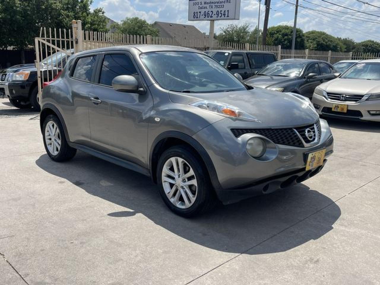 2012 NISSAN Juke