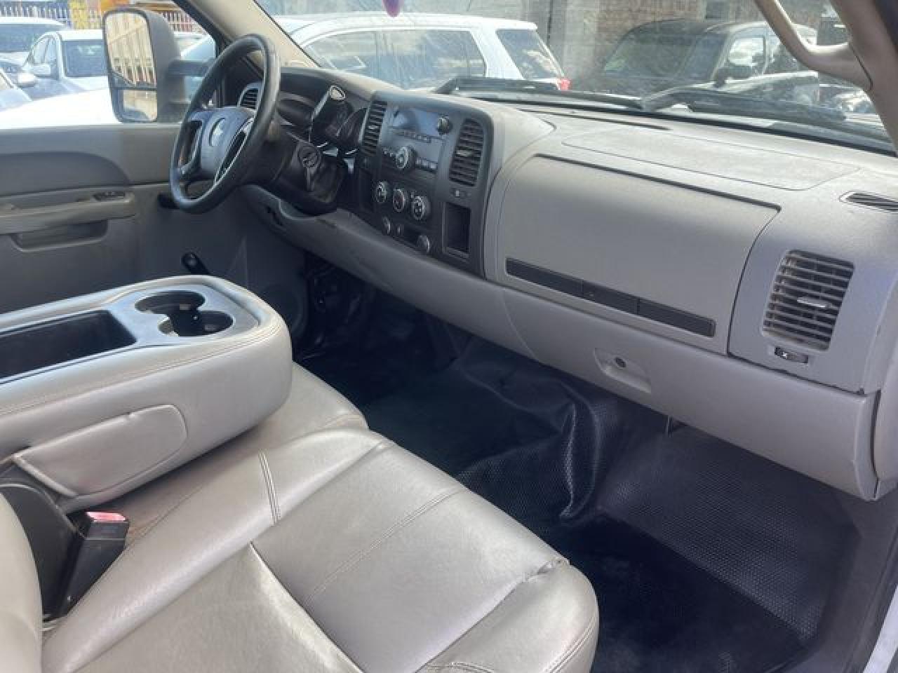 2012 CHEVROLET Silverado 3500