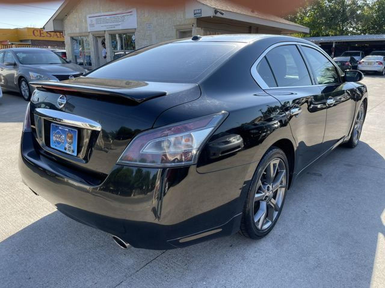 2013 NISSAN Maxima