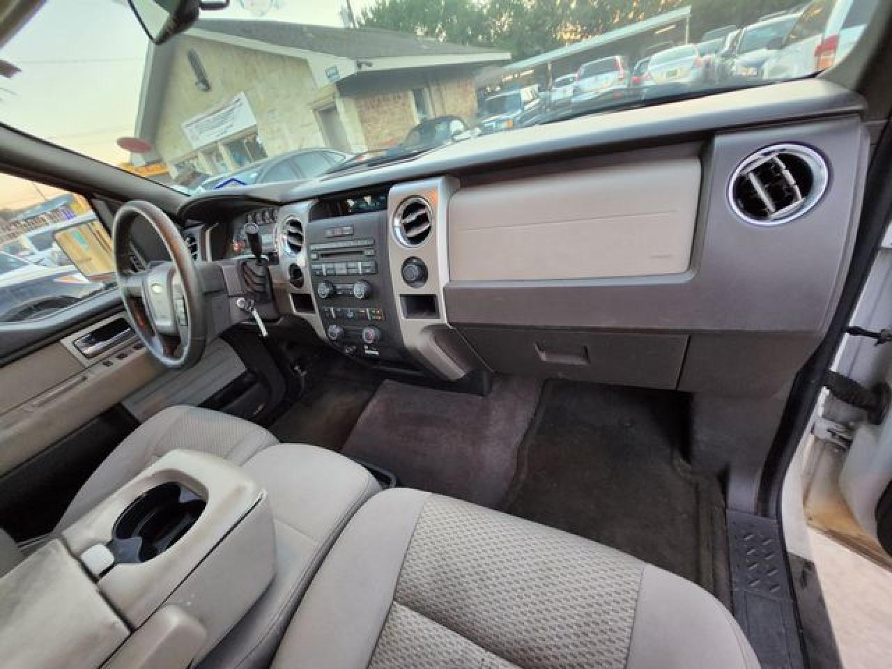 2010 FORD F-150 Lightning