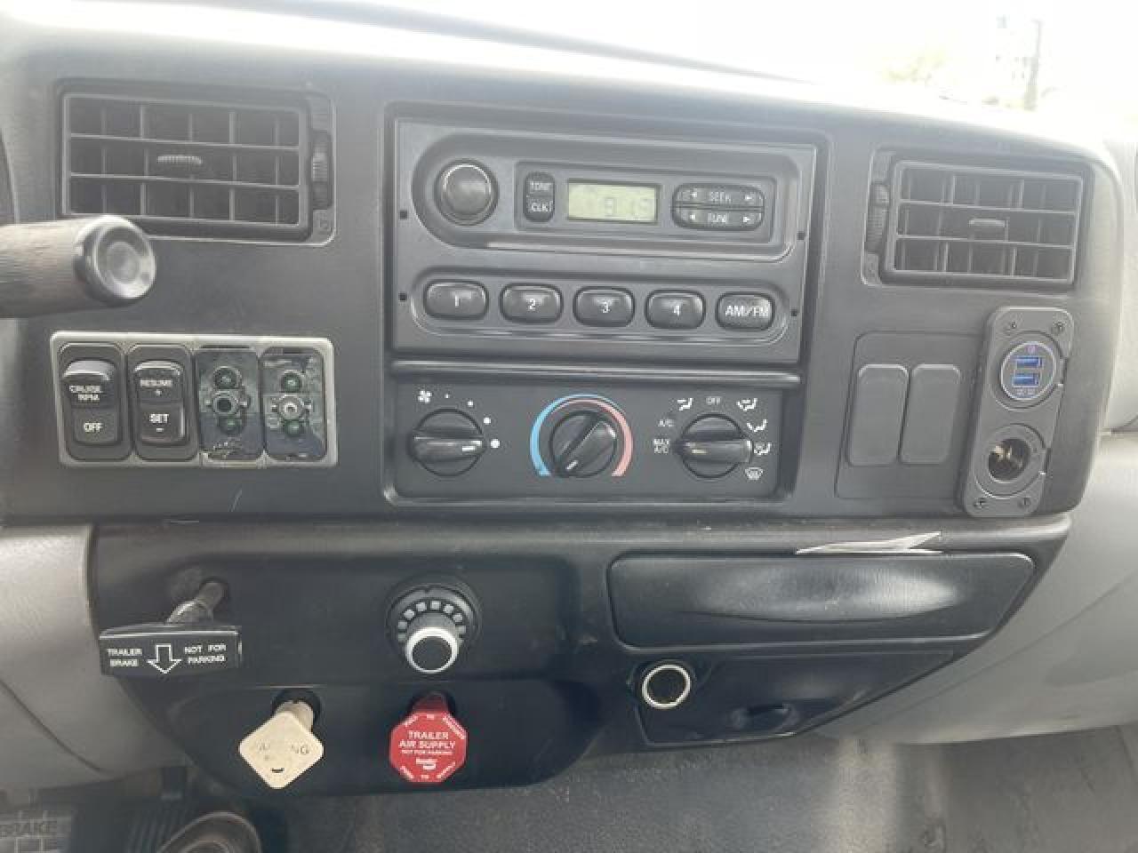 2010 FORD F-750