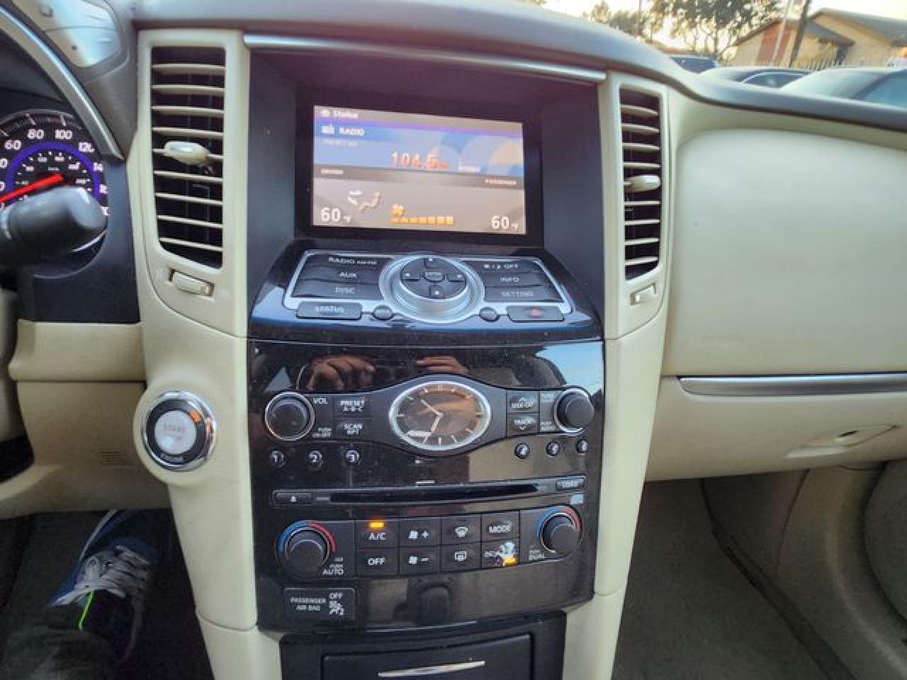 2009 INFINITI FX35