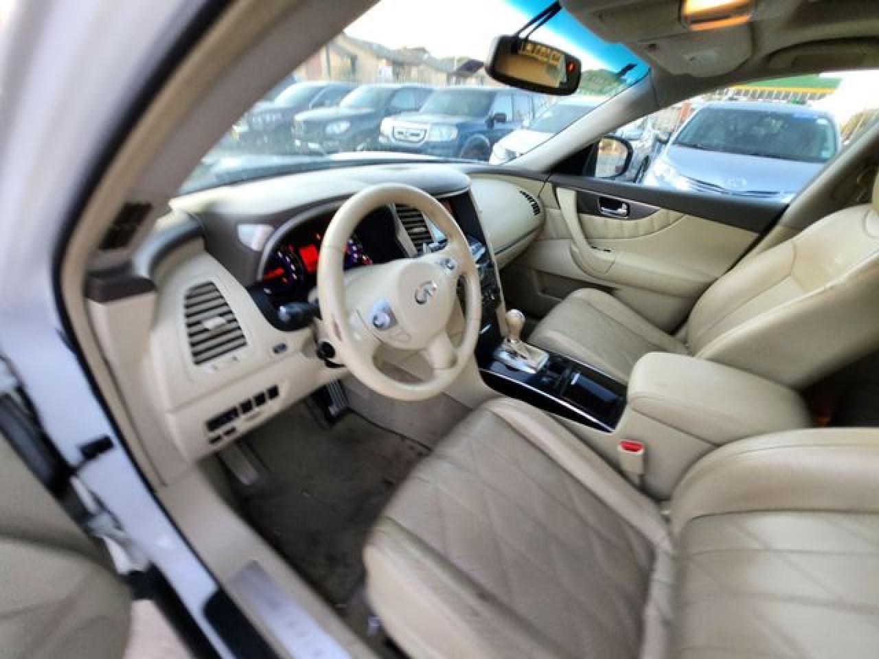 2009 INFINITI FX35