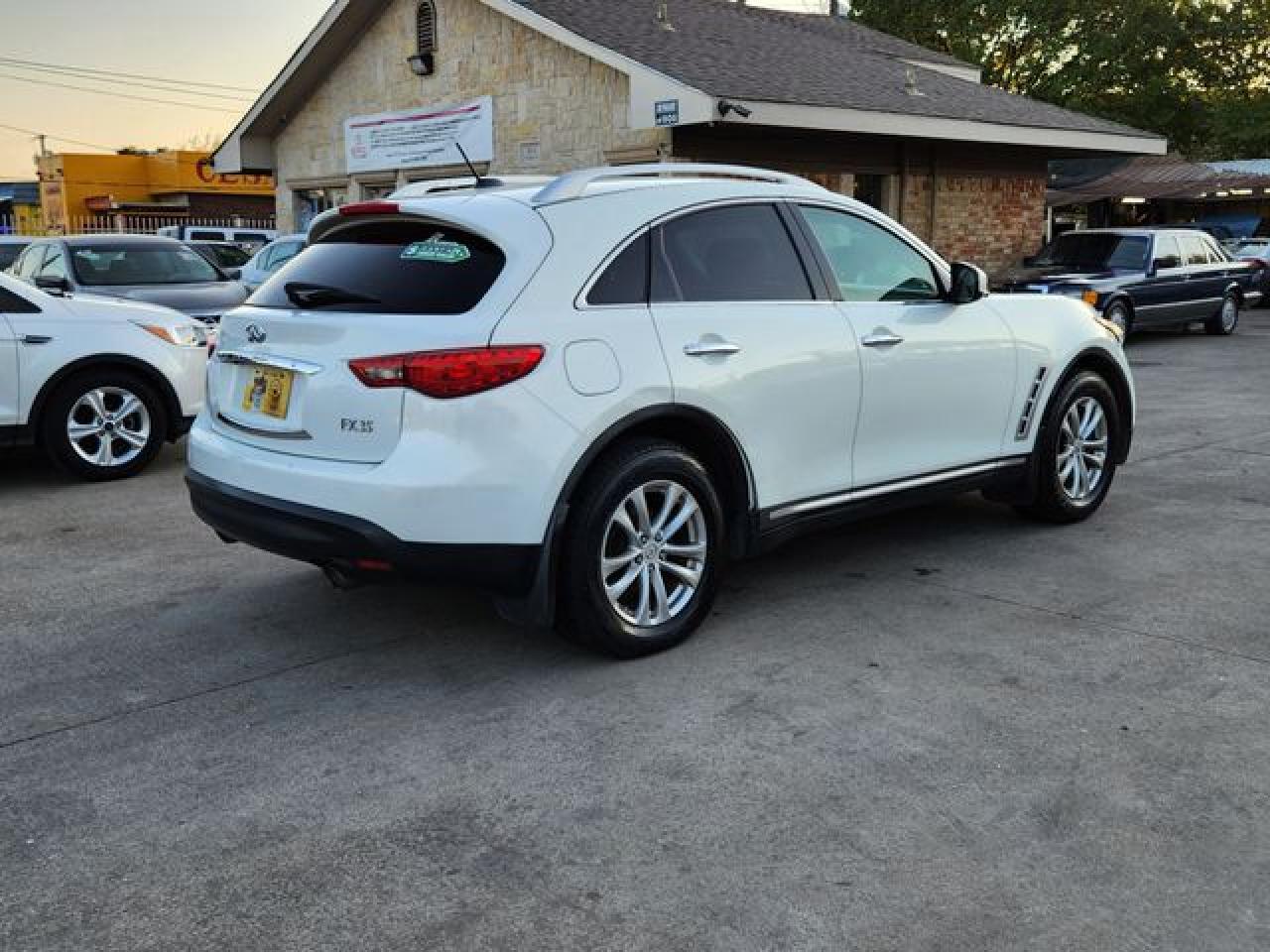 2009 INFINITI FX35