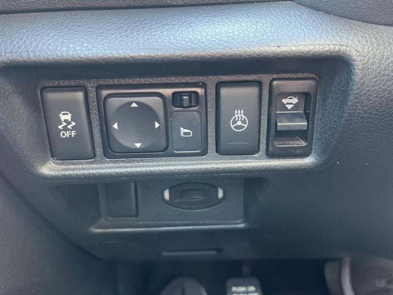 2013 NISSAN Maxima