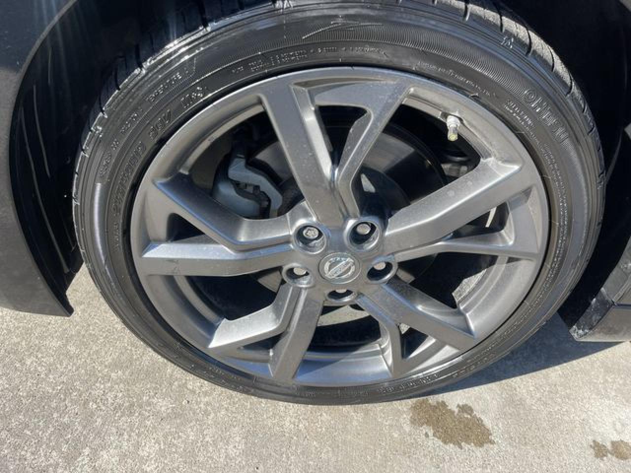 2013 NISSAN Maxima