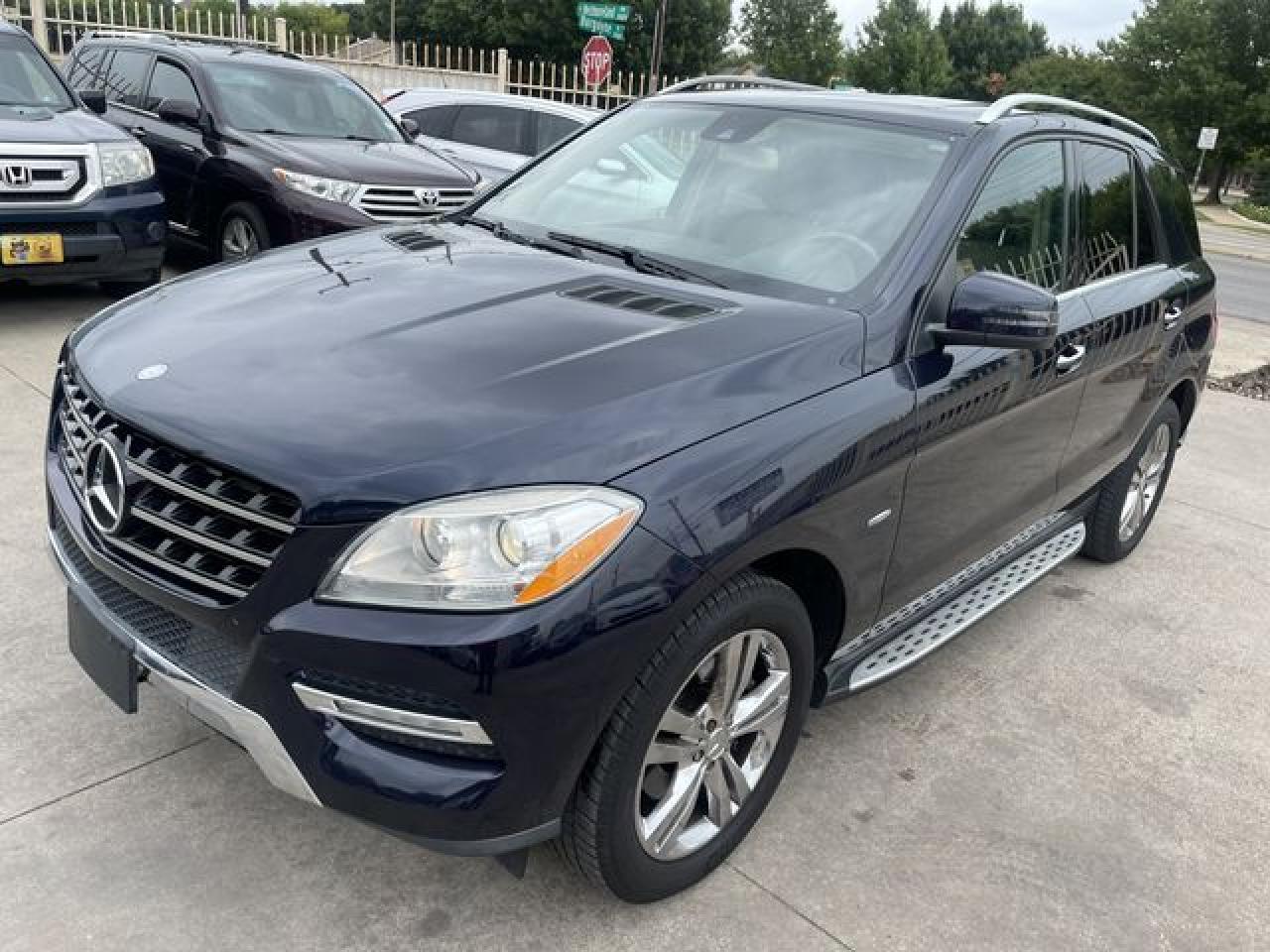 2012 MERCEDES-BENZ ML-Class